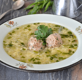 Суп с фрикадельками «Кололик»