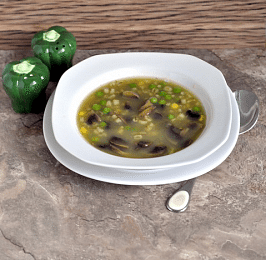 Овощной суп с перловкой и грибами
