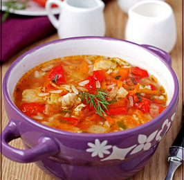 Томатный суп с рисом и курицей